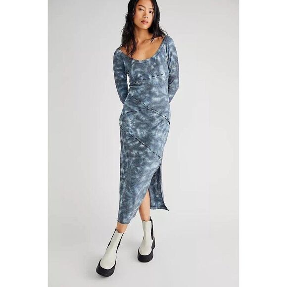 Free People Dresses & Skirts - NWT FREE PEOPLE TRUE COLORS RIBBED MIDI TIE DYE DRESS INDIGO COMBO